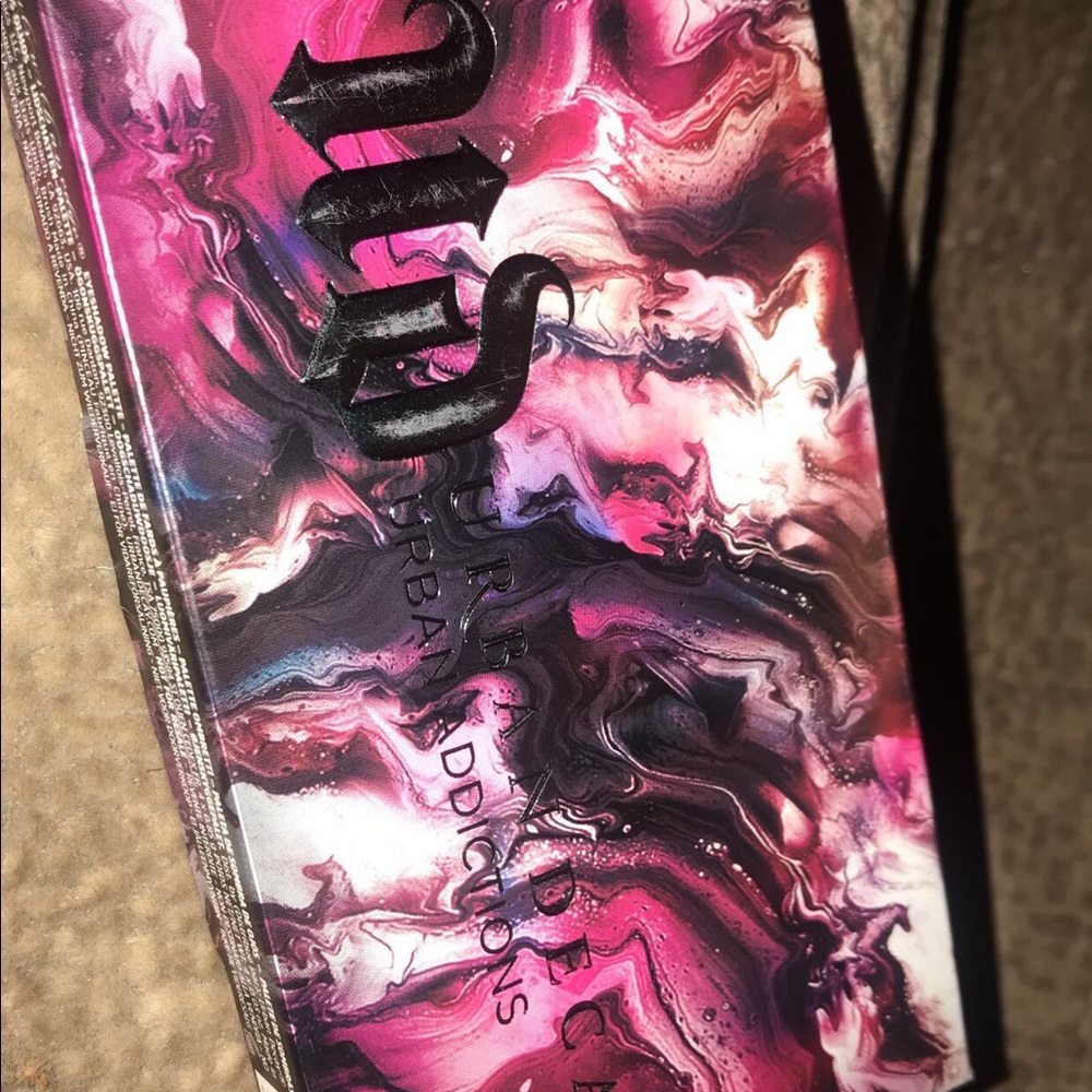 Makeup Bundle! - Picture 3 of 5